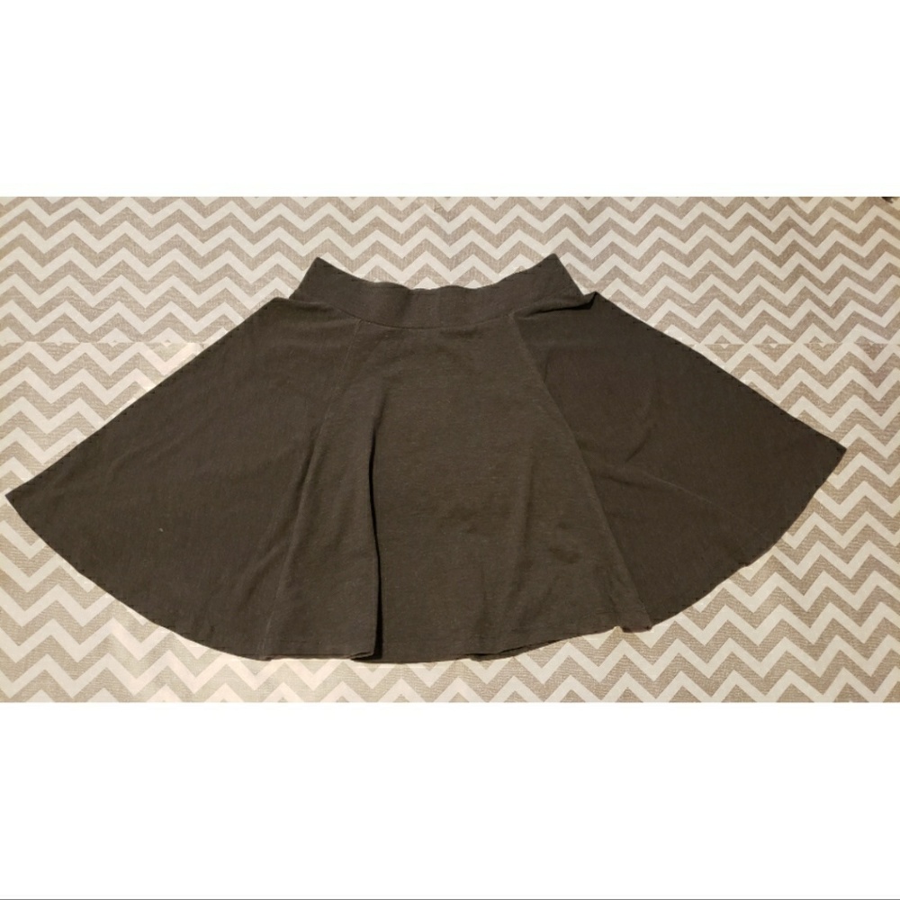 DIVIDED Gray Circle Skirt